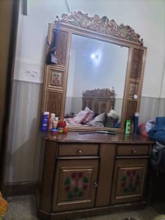 dressing table