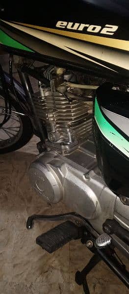 Honda 125 2013 4