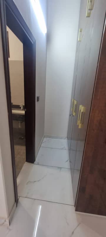 10 Marla lower Portion For Sale In Gulshan-E-Iqbal Block 3 5