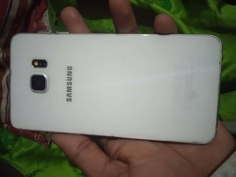 Samsung S6 edge 4/ 64 0