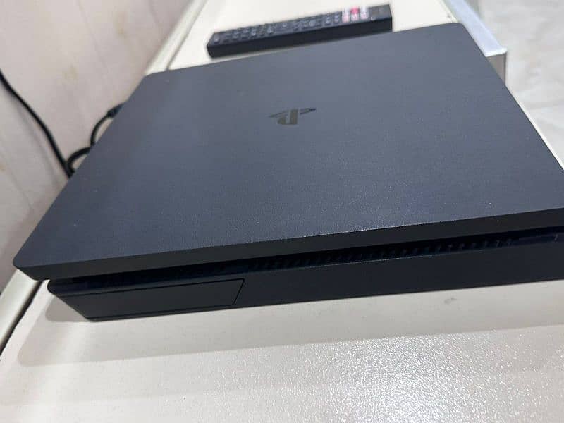 Playstation 4 slim 500gb 1