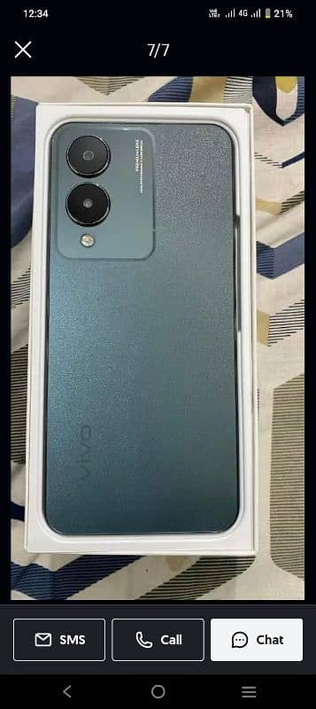 10/10 condition green colur 50 mp cam 6+6 ram 128 gb rom 5