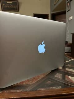 I am sailing My MacBook Air 2014 Condition 10/8