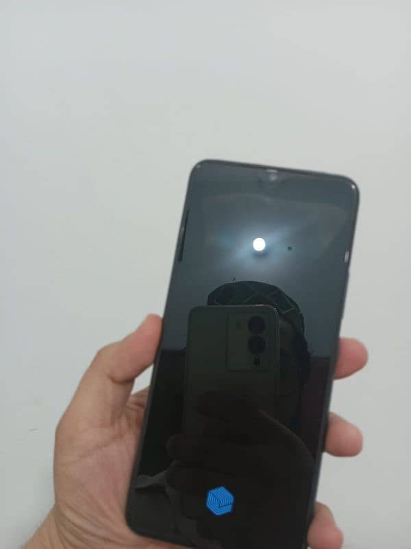 vivo v21e 8+4/128 8