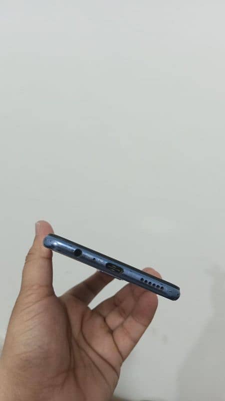 vivo v21e 8+4/128 11