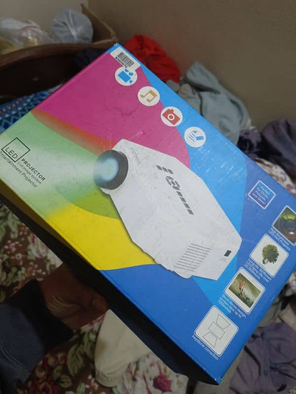 projector full HD 1