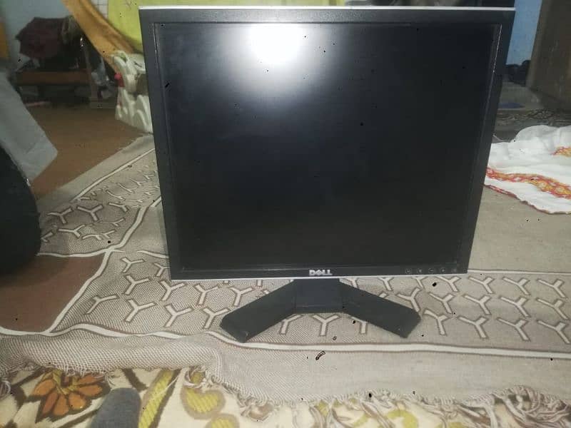 computer TV 0