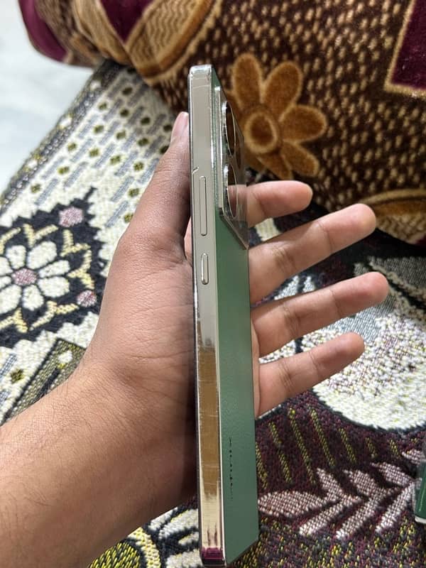 Infinix Note 40 16/256GB Vintage Green 2