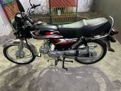 black honda cd 70