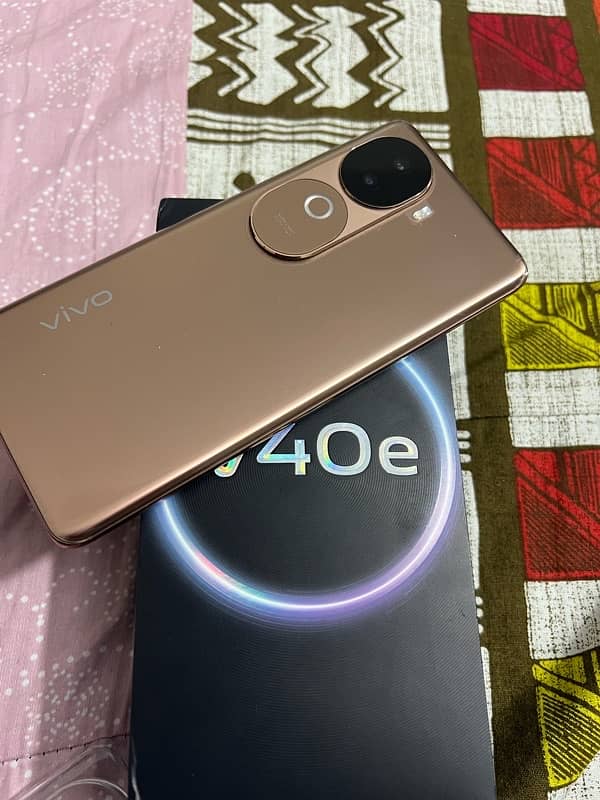 AOA vivo v40e just box open brand new read description 1