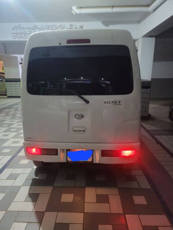 Daihatsu Hijet 2014 3