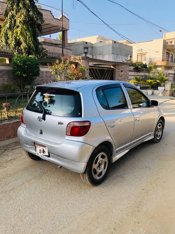 TOYOTA VITZ 2000/2006 in brand new condition for sale! 2