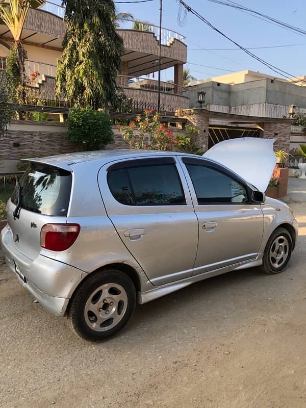 TOYOTA VITZ 2000/2006 in brand new condition for sale! 3