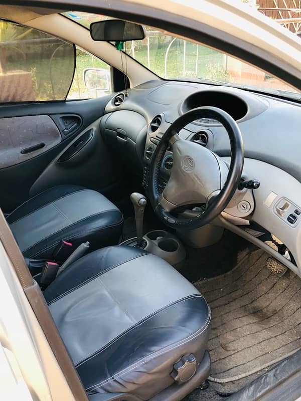 TOYOTA VITZ 2000/2006 in brand new condition for sale! 5