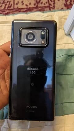 R6 aquos 12/128GB