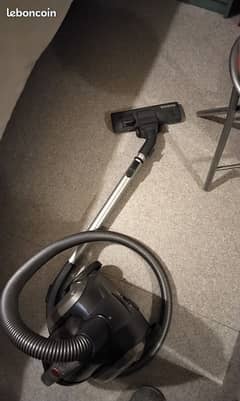 vacuum cleaner