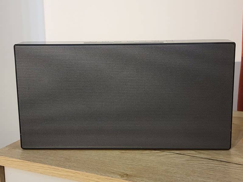 Sony Bluetooth Speaker 0