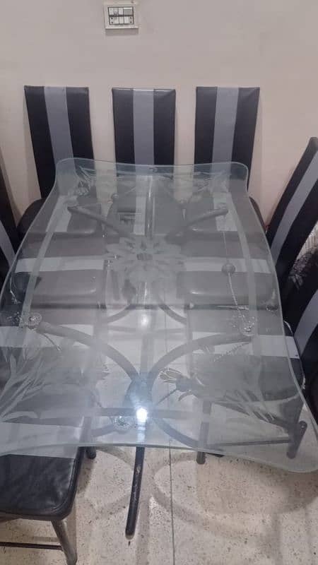 8 Chairs Dining Table with table and heavy glass 1