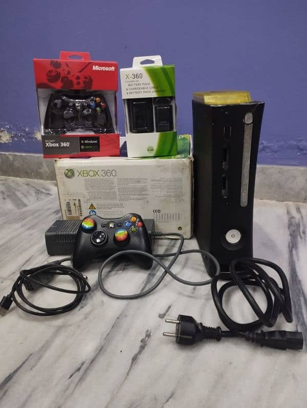 Xbox 360 (fat model) 0