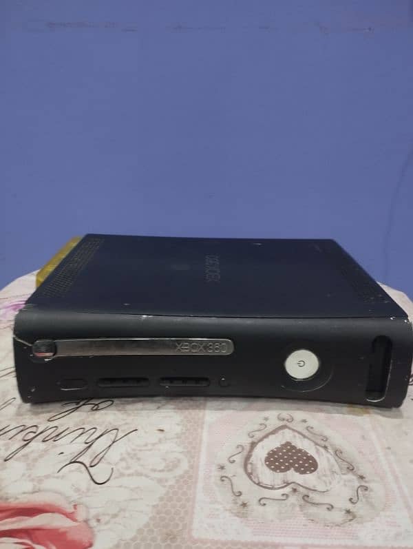 Xbox 360 (fat model) 7