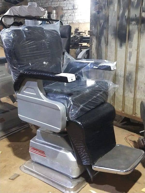 Brand new salon chairs, salon furniture, hair wash unit and etc 10