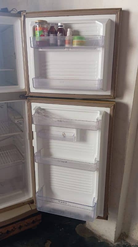 Fridge For sale 03016822779 2