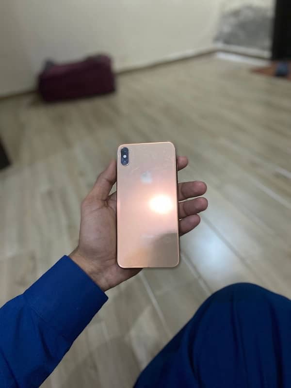 XS MAX 3