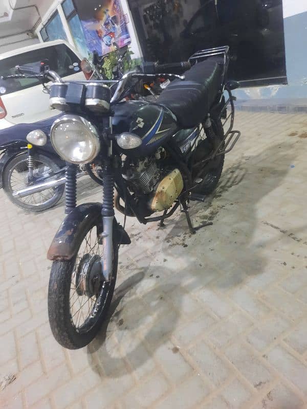 Suzuki GS 150 Seald Engine 2014 model all working return file khi No 9