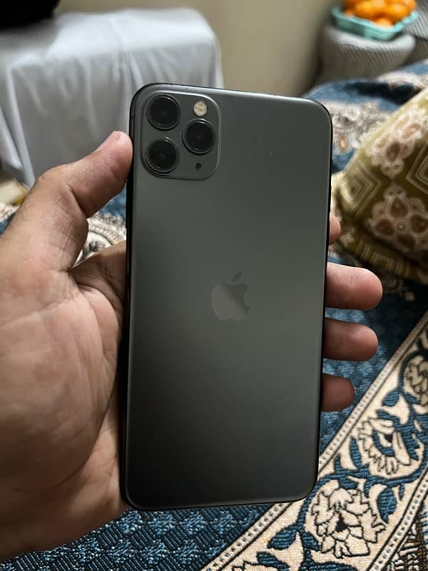 iPhone 11 pro max 3