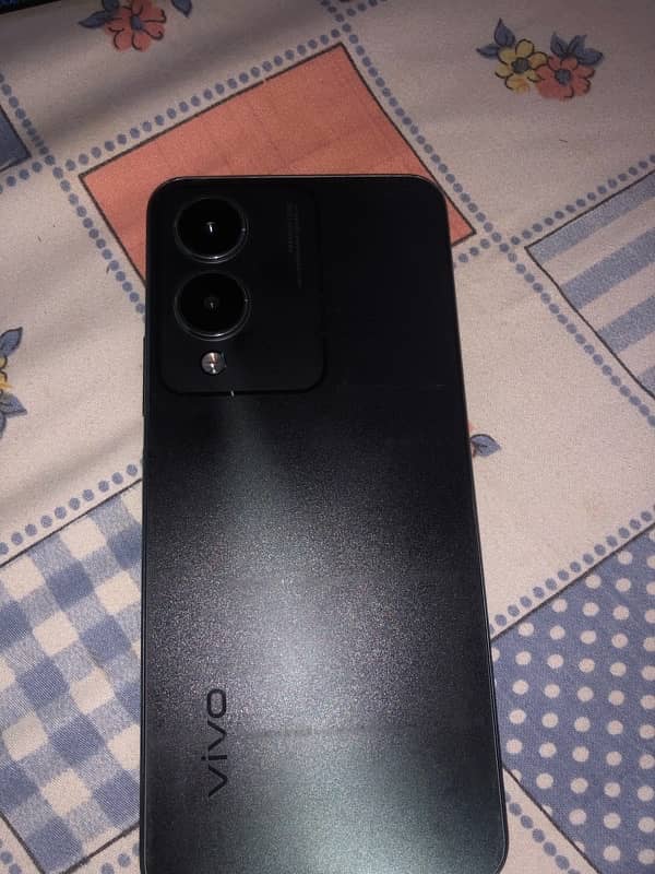 vivo y17s 5