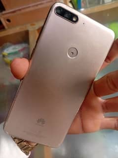 HUAWEI Y 7