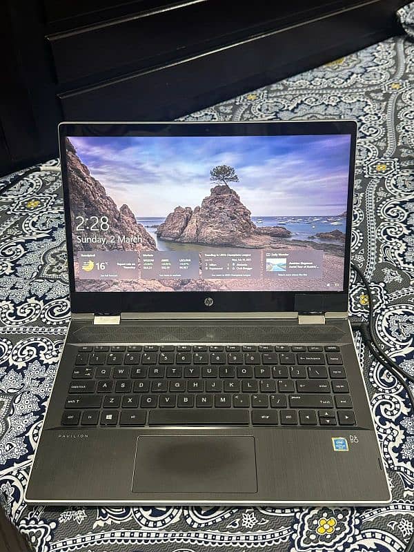 Laptop HP Windows 10 Pro 2