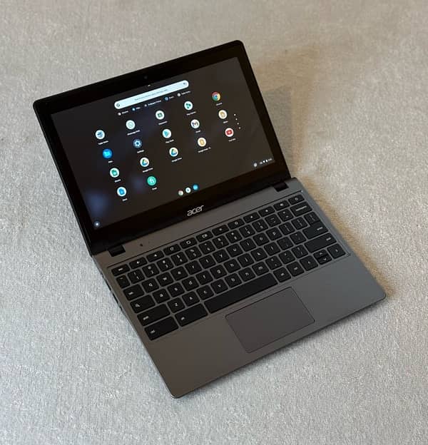 Acer C720p Chromebook Touchscreen 4/128gb playstore supported 4