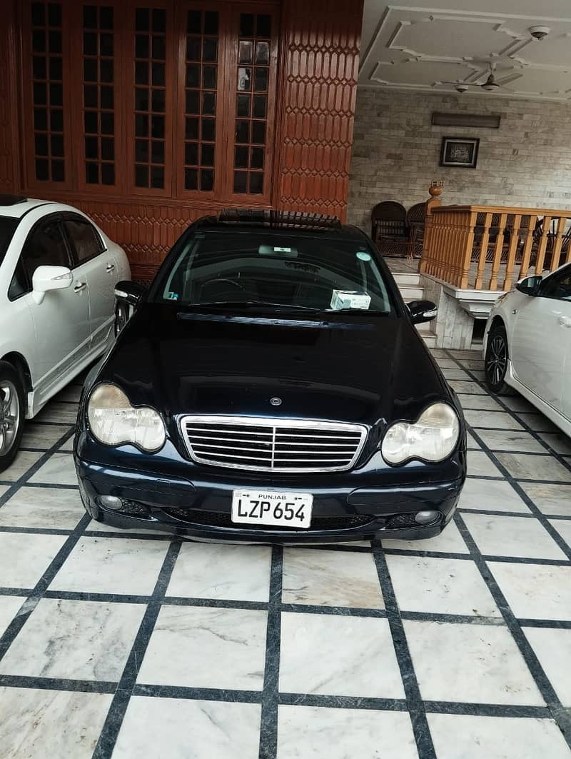 Mercedes C Class 2003 1