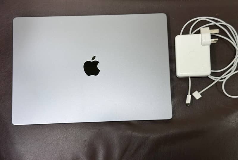 MacBook Pro 16 Inch 16GB/512GB M2 Pro 2023 Space Grey 0