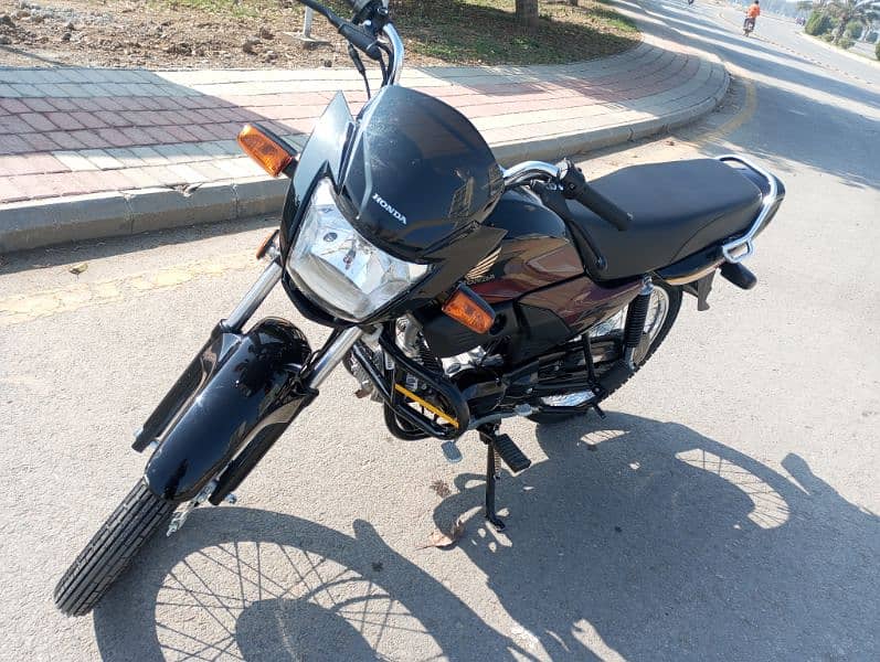 Honda pridor Black 3