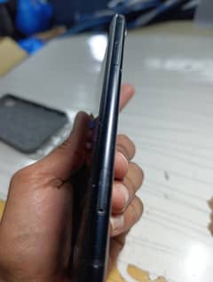 iPhone XR factory unlock 256