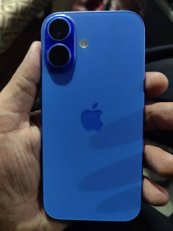 Iphone 16 Ultramarine 6