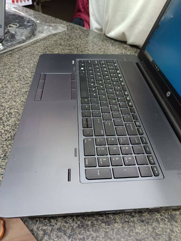 Hp zbook 17 g3 3