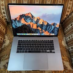 MacBook pro 2019 16inch core i9 CTO 16GB RAM 1TB  8 core 4gb graphics