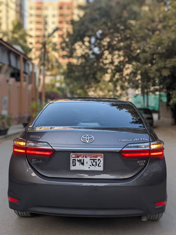 Toyota Corolla 2018 1