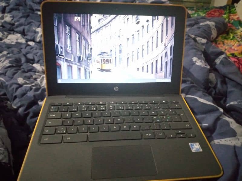 G6 chrome book 4