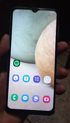 Samsung A12 4/64 with box no Charger