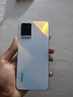 VIVO Y21