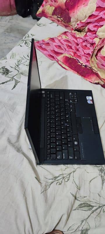 Dell workstation 8gb ram 500gb HDD 1gb graphic fast speed 3ghnty betry 9