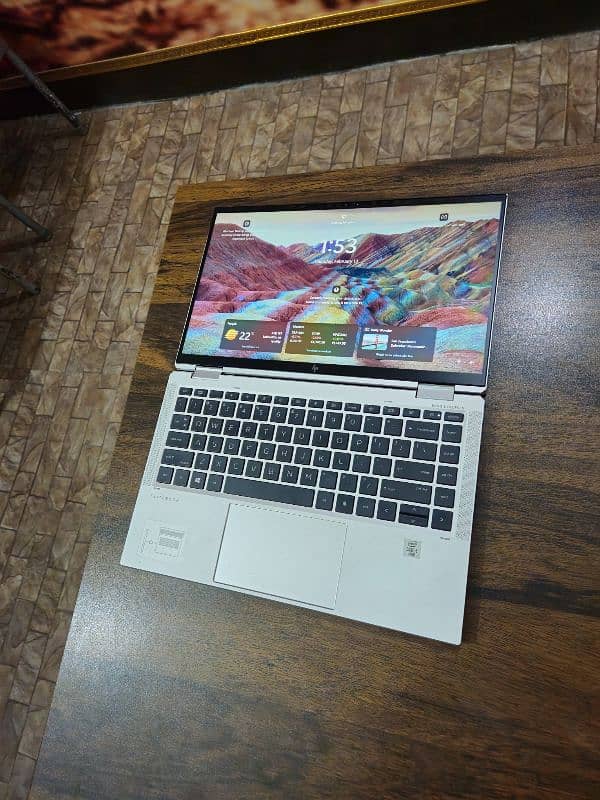 HP Elitebook 1040 G7 x360 i5 10g 2