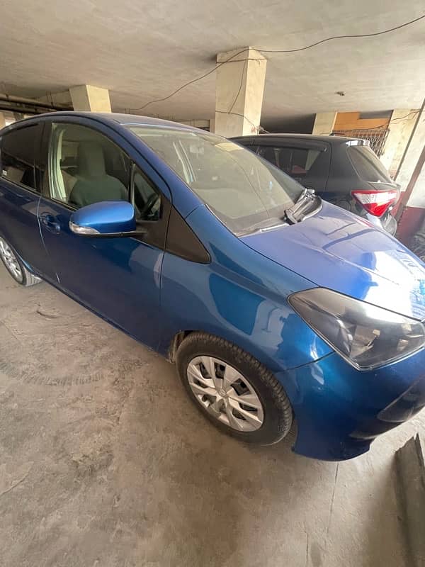 Toyota Vitz 2015 2