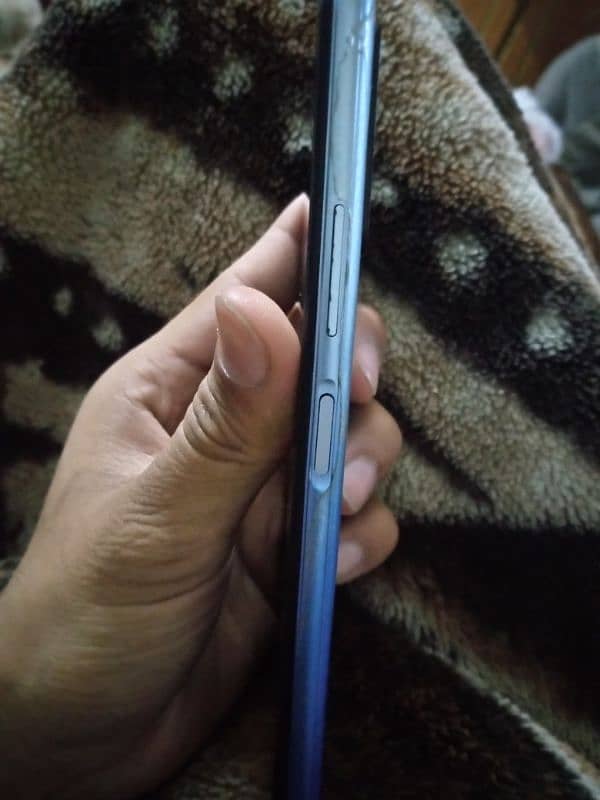 Infinix note 8i (6/128) 2