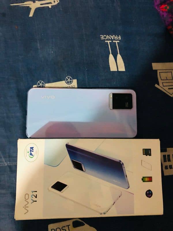 vivo y21 8/256 with box 5