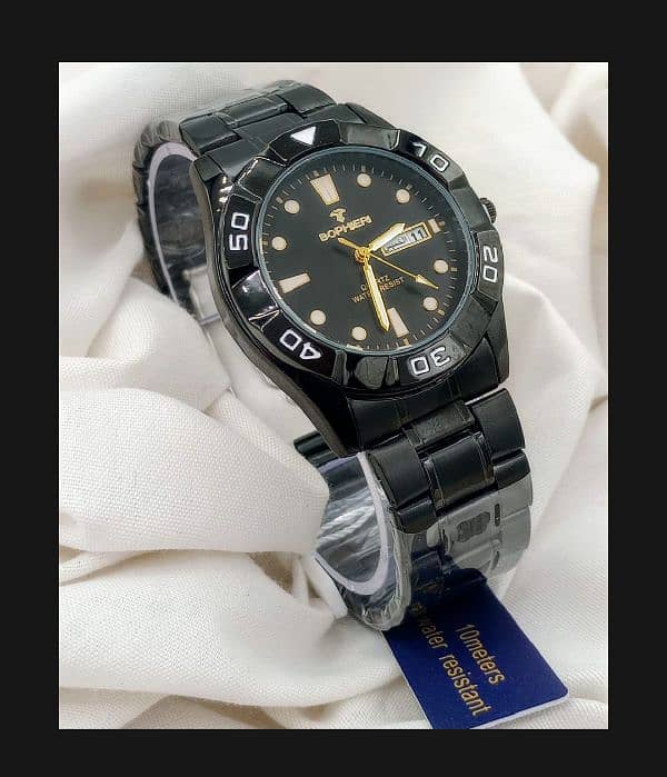 STAINLESS STEEL QUARTZ WATCH. 5